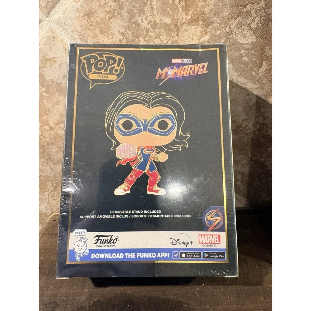 Funko Pop Pin Marvel Studios Enamel Pin & Removable Stand - Ms. Marvel SE - NEW